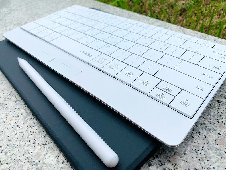 Mokibo 2-in-1 Touchpad-embedded Wireless Keyboard - GadgetiCloud
