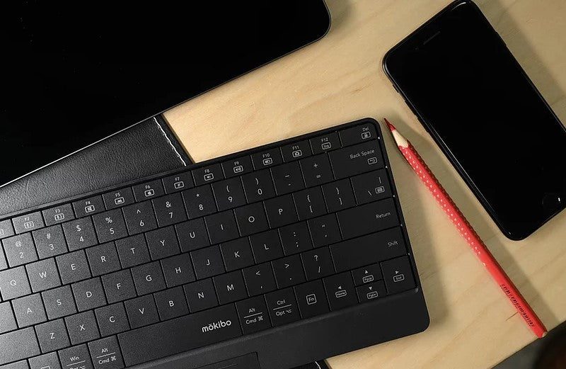 Mokibo 2-in-1 Touchpad-embedded Wireless Keyboard - GadgetiCloud